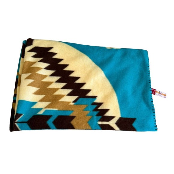 St Labre Indian School Polyester Throw Blanket 48”x32” Ashland Montana NEW - Picture 3 of 5